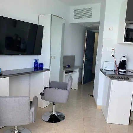 El Puerto Hotel-studio דירה *